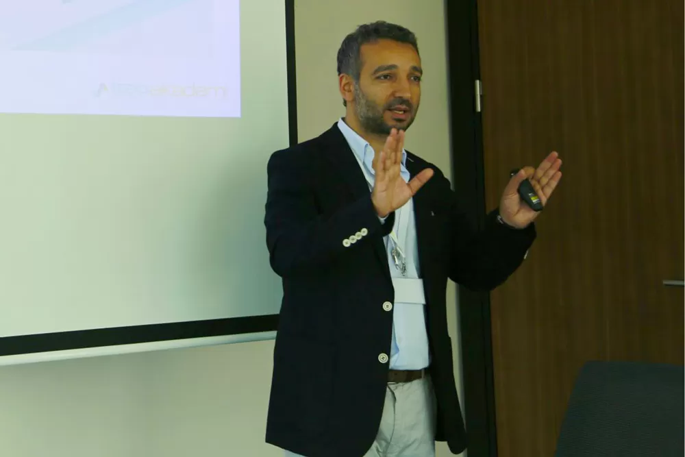 rönesans holding seo eğitimi