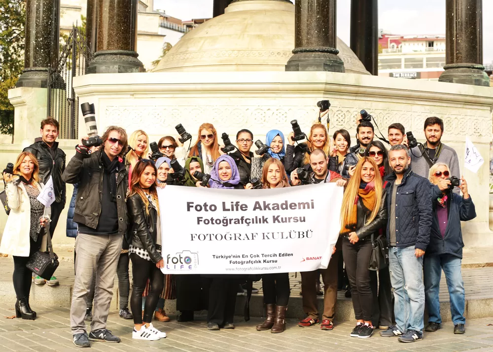 sosyal medya için temel fotoğrafçılık eğitimi mezunları